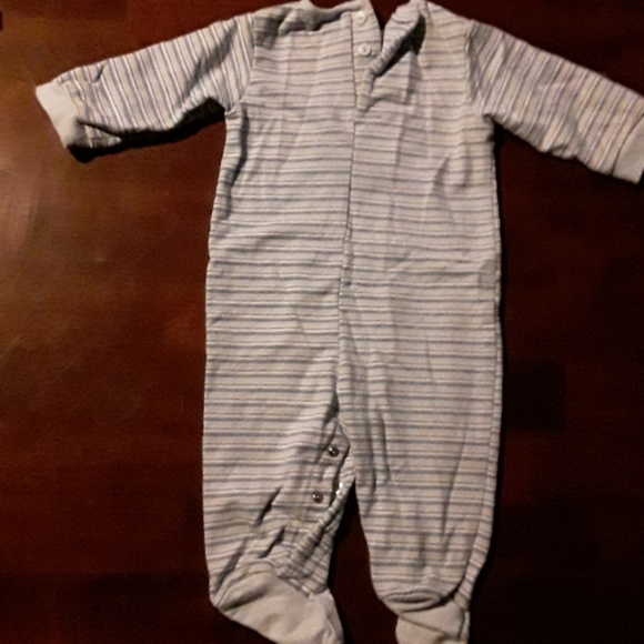 Fisher Price Touch Down  Sleeper. - Picture 2 of 3